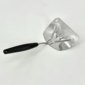 Vintage Foley Stainless Steel MPLS Wide Slotted Curved Flipper Lifter Spatula
